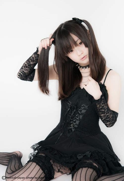 近卫理子（近卫りこ）绑起双马尾萌感爆炸的美眉