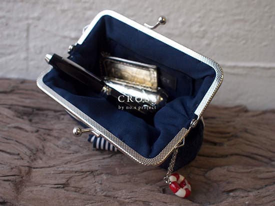 《水手服化妆包》水手服控是否该败一个呢? 《水手服化妆包》水手服控是否该败一个呢?