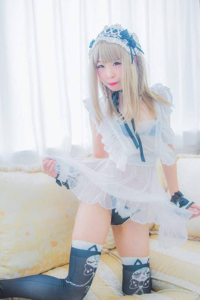 萌萌Coser朔也《透明水手服 透明围裙》夏天到了可以清凉一下❤
