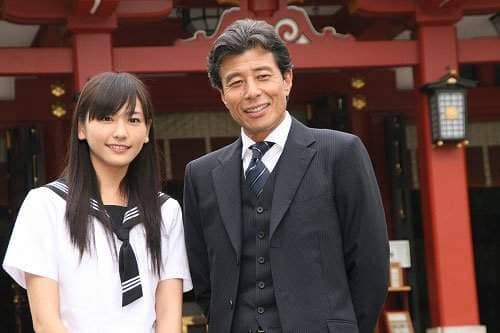 《新垣结衣水手服杀伤力无限大》10年前后怎么还是一模一样啊(((ﾟдﾟ)))