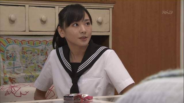 《新垣结衣水手服杀伤力无限大》10年前后怎么还是一模一样啊(((ﾟдﾟ)))