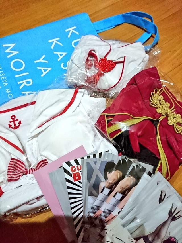 《死库水的夏日开卖啦》夏天本来就应该穿件性感的泳衣压