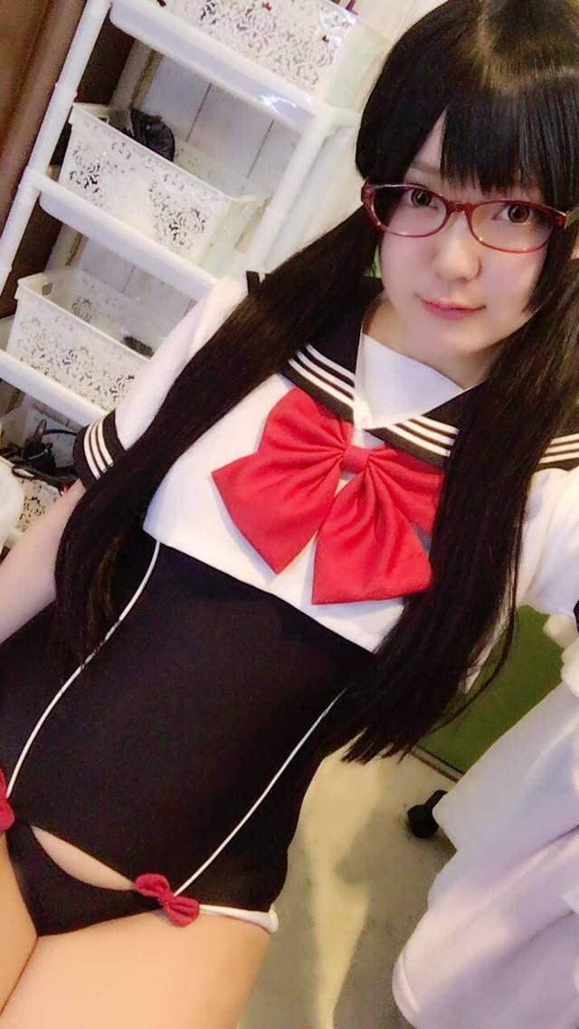 《死库水的夏日开卖啦》夏天本来就应该穿件性感的泳衣压