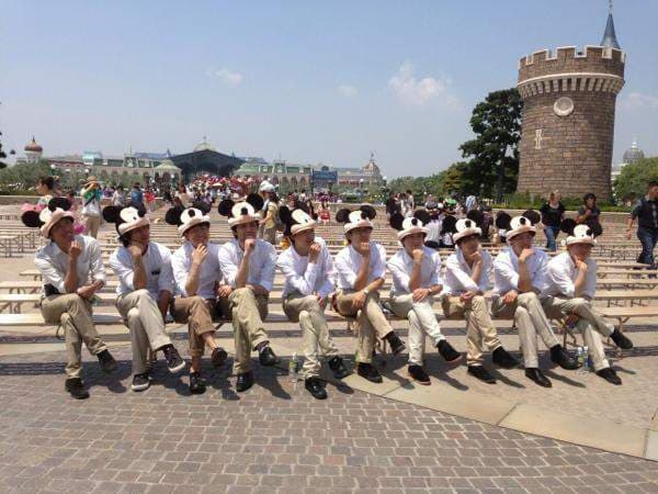 不灭的《制服迪士尼》出现了《最狂制服迪士尼》这定义上也是没有错啦XDDD