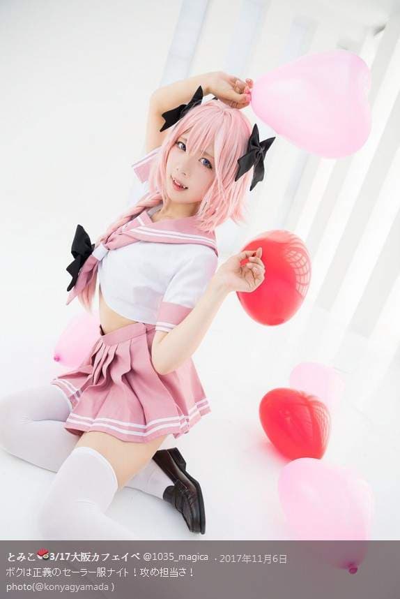 《水手服的白丝袜诱惑》绝对领域还有那若隐若现的透感James棒