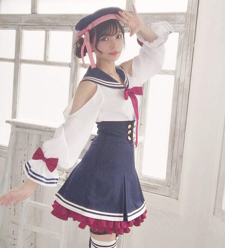 正到并轨《似鸟沙也加的美尻》Enako自创品牌的优质睡衣让我不禁想回顾一下❤ 正到并轨《似鸟沙也加的美尻》Enako自创品牌的优质睡衣让我不禁想回顾一下❤