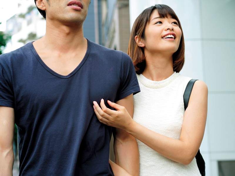 不是18禁《AV超厚修正疑问》外拍取景这么怕惹上麻烦吗……