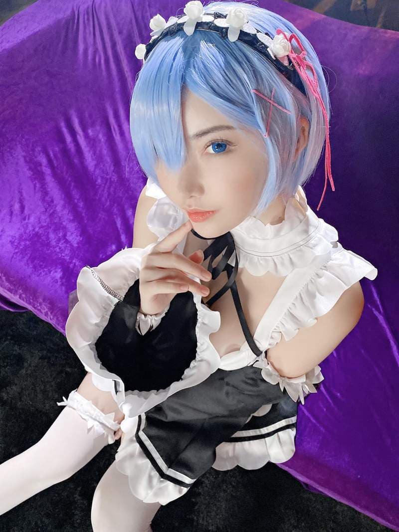 AV女优深田咏美cos《从零开始的异世界生活》雷姆