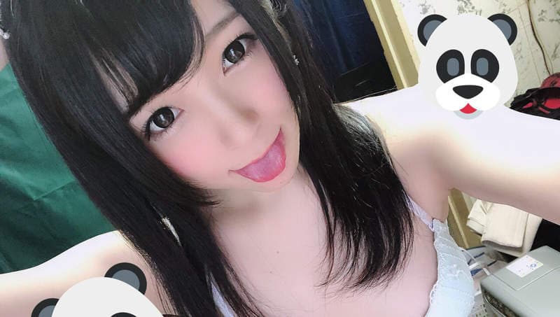 《AV女优南梨央奈》粉丝爱玩猜猜我是谁 经纪人吐槽哪记得住大家的名字……