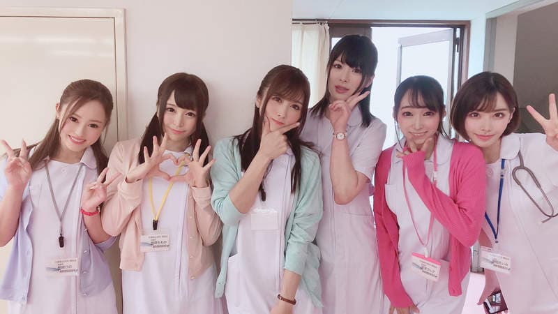 《AV女优医院拍片炎上》莲实克蕾雅与桐嶋莉乃歧视风波 恶搞复健被骂翻删文止不住火
