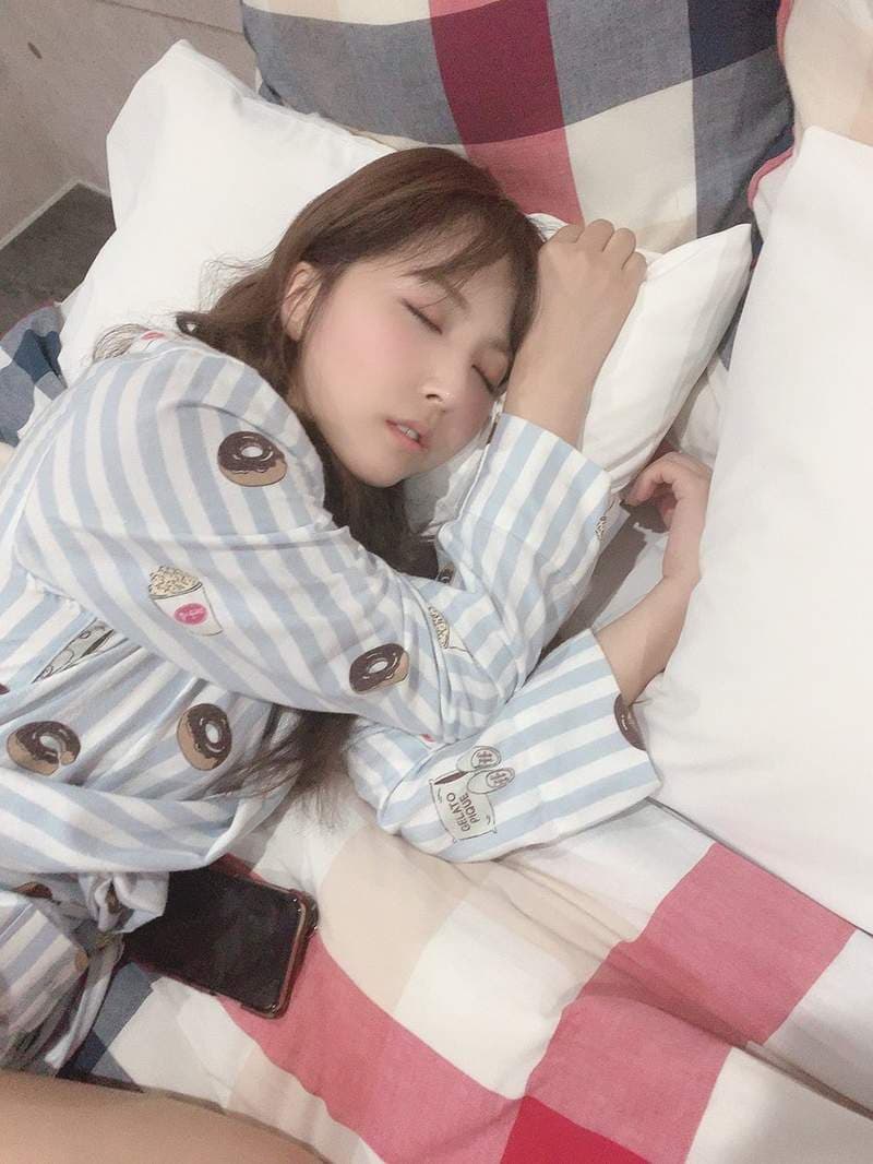经纪人超坏偷拍《爆睡的三上悠亚》到底偷看了多久才拍出这些照片