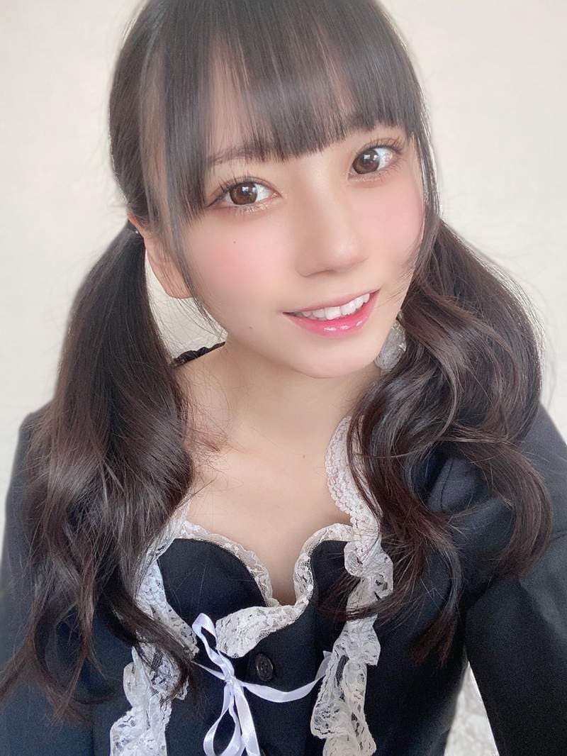 AV女优七泽美亚挑战《雷姆cosplay》超绝可爱的打扮让网友们都起飞惹