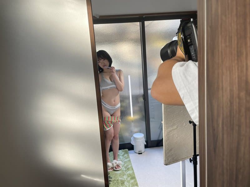 【一剑浣春秋】大家都在看⋯女优拍片会爽吗？