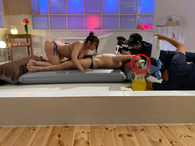 【一剑浣春秋】大家都在看⋯女优拍片会爽吗？