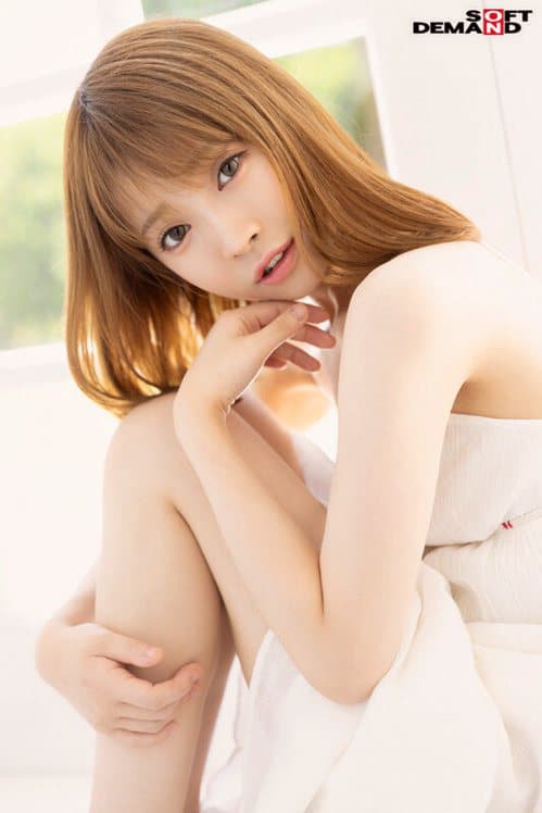 明明片酬没那么多⋯为什么女优穿戴都名牌？