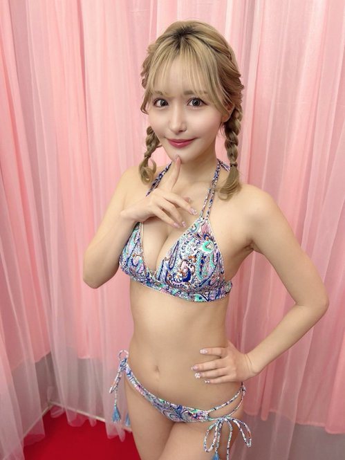 亲密过的女孩去拍AV了⋯参加活动会尴尬吗？