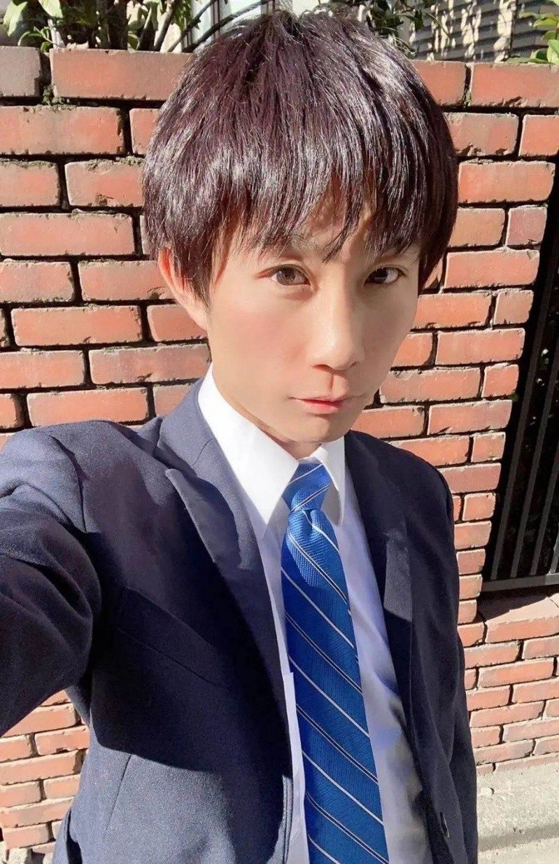 小时不念书长大当男优？他们不为人知的秘密是什么