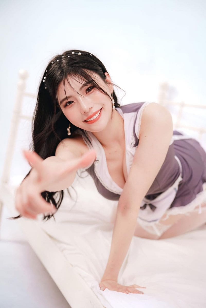 压制男人，巨乳神木丽新片口交高潮射精！