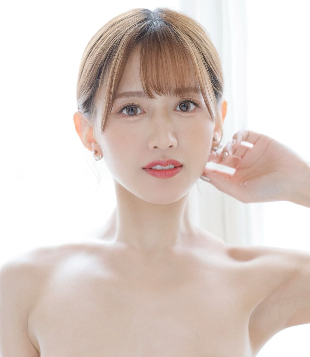 希岛爱里吓坏人！三上悠亚后发表引退宣言？