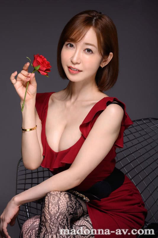 社群全删频道也没了，最强美尻筱田优引退？